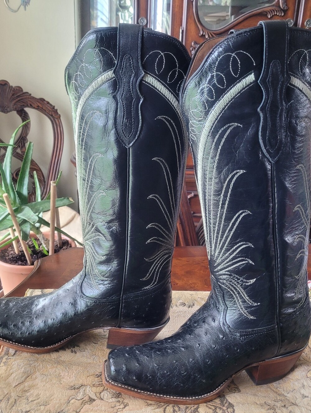 Tony Lama Black full quil Ostrich Leather, womens Western Boot, new w/tags 7.5B - Picture 5 of 8